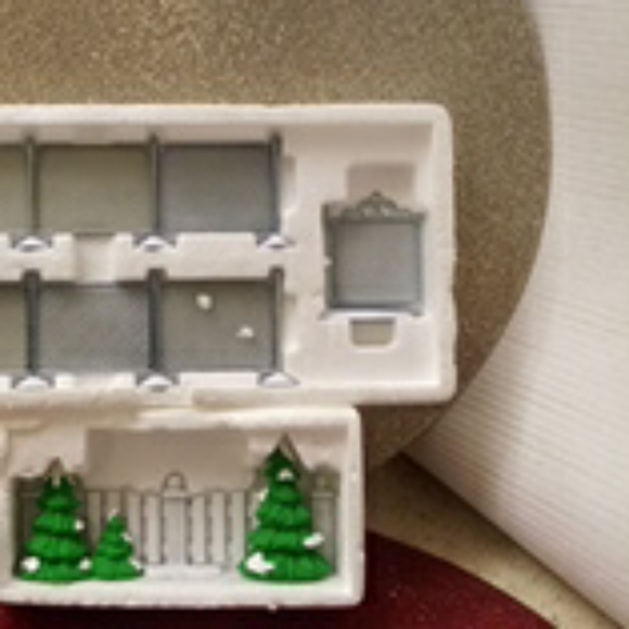 Dept 56 Heritage Village/ Snow Village - Picture 6 of 10